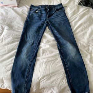 American eagle jeans - look brand new